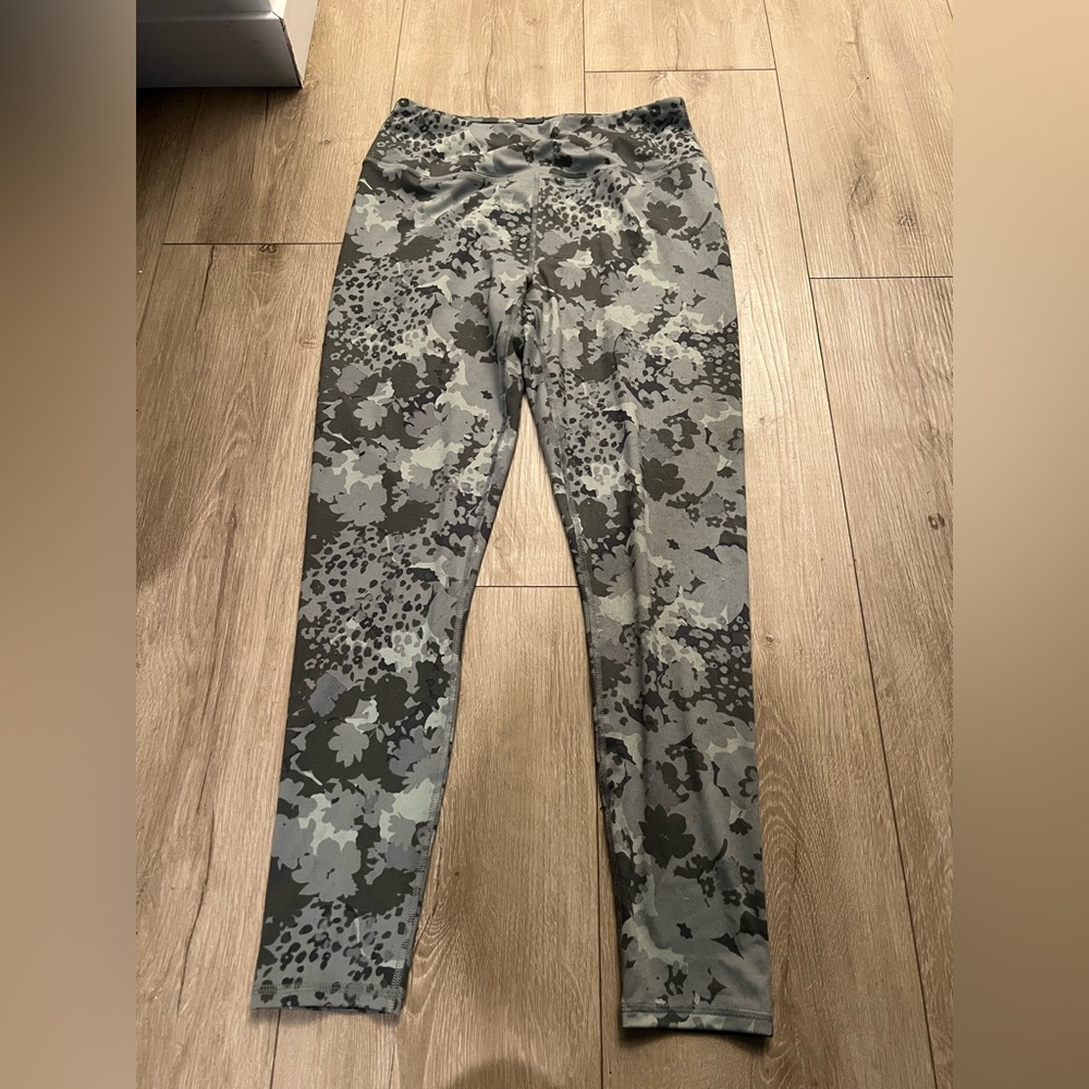 Maurice’s Green Camo Full Length Leggings